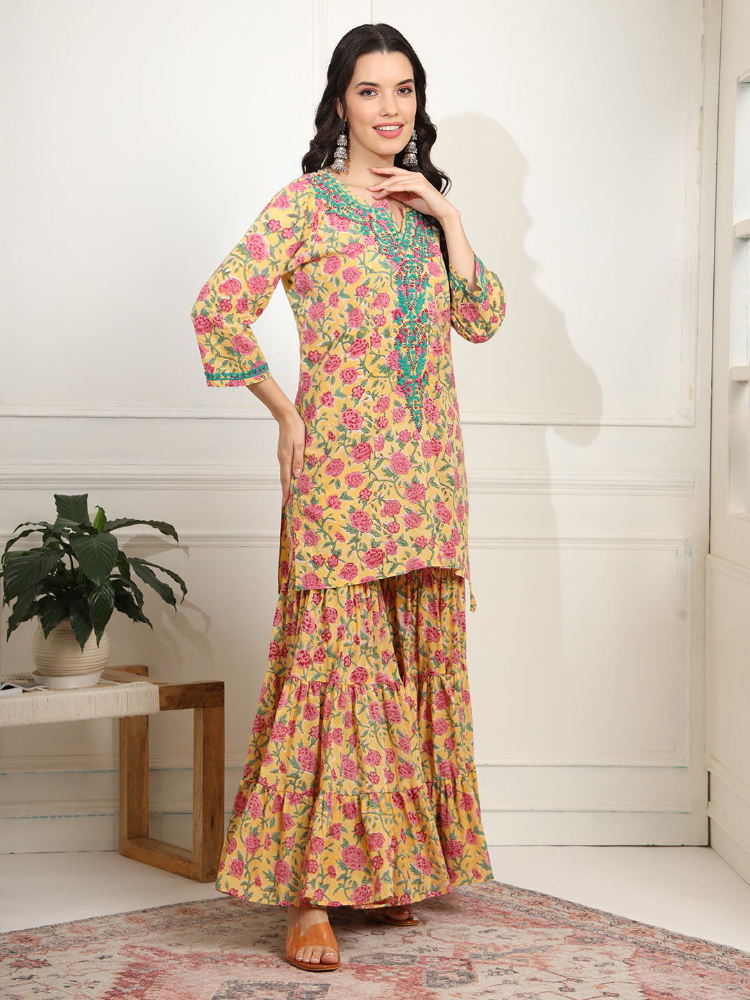 Women's Block Print With Chikankari Kurta And Sharara
