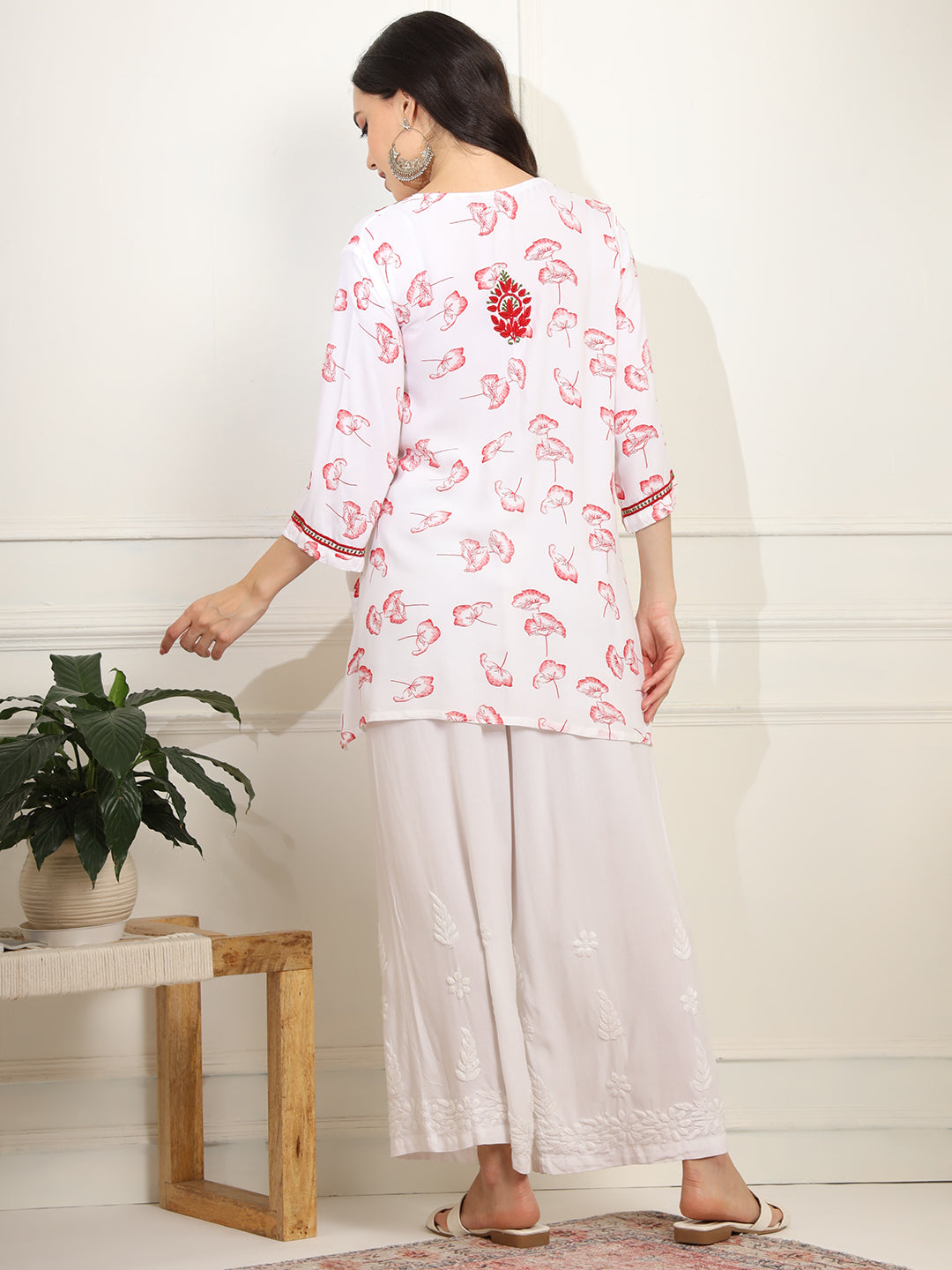 Women's Cream Color Viscose Cotton Kurta With Multi Color Thread Embroidery