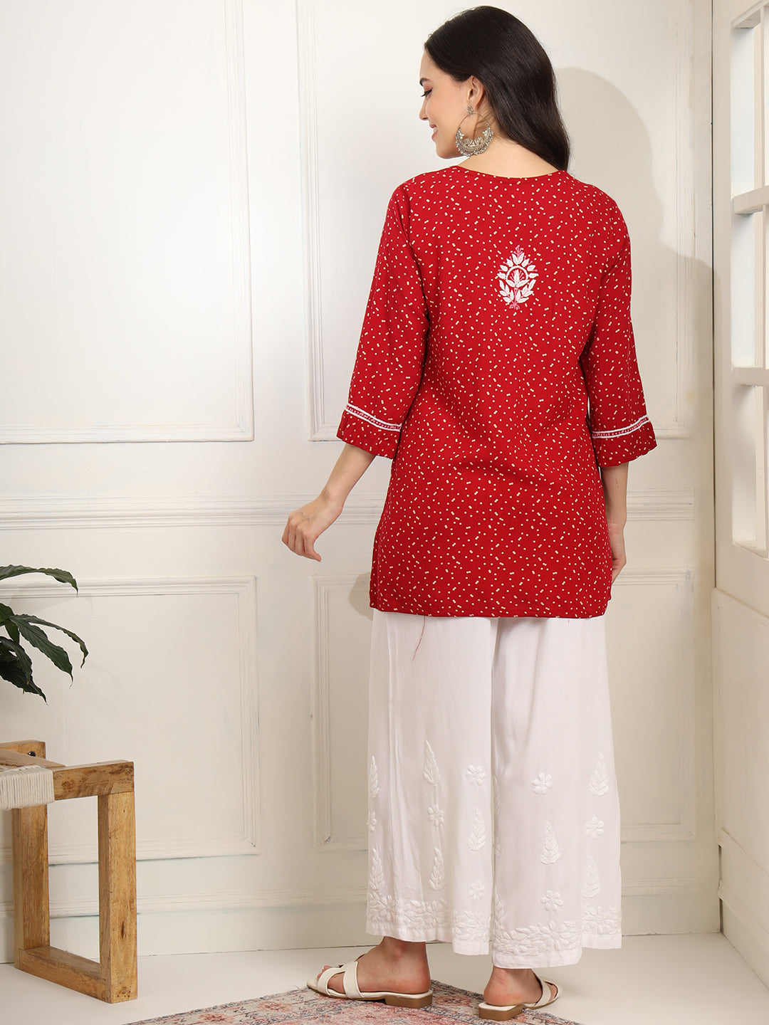 Women's Red Color Viscose Cotton Kurta With Multi Color Thread Embroidery