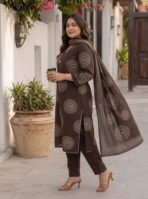 Color_Brown