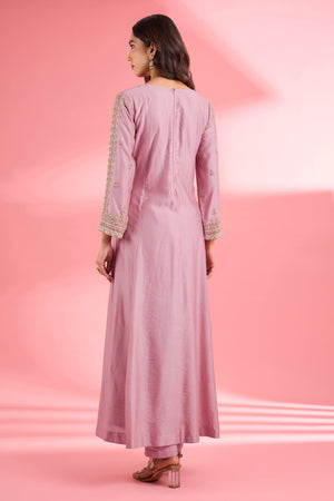 Color_Pink