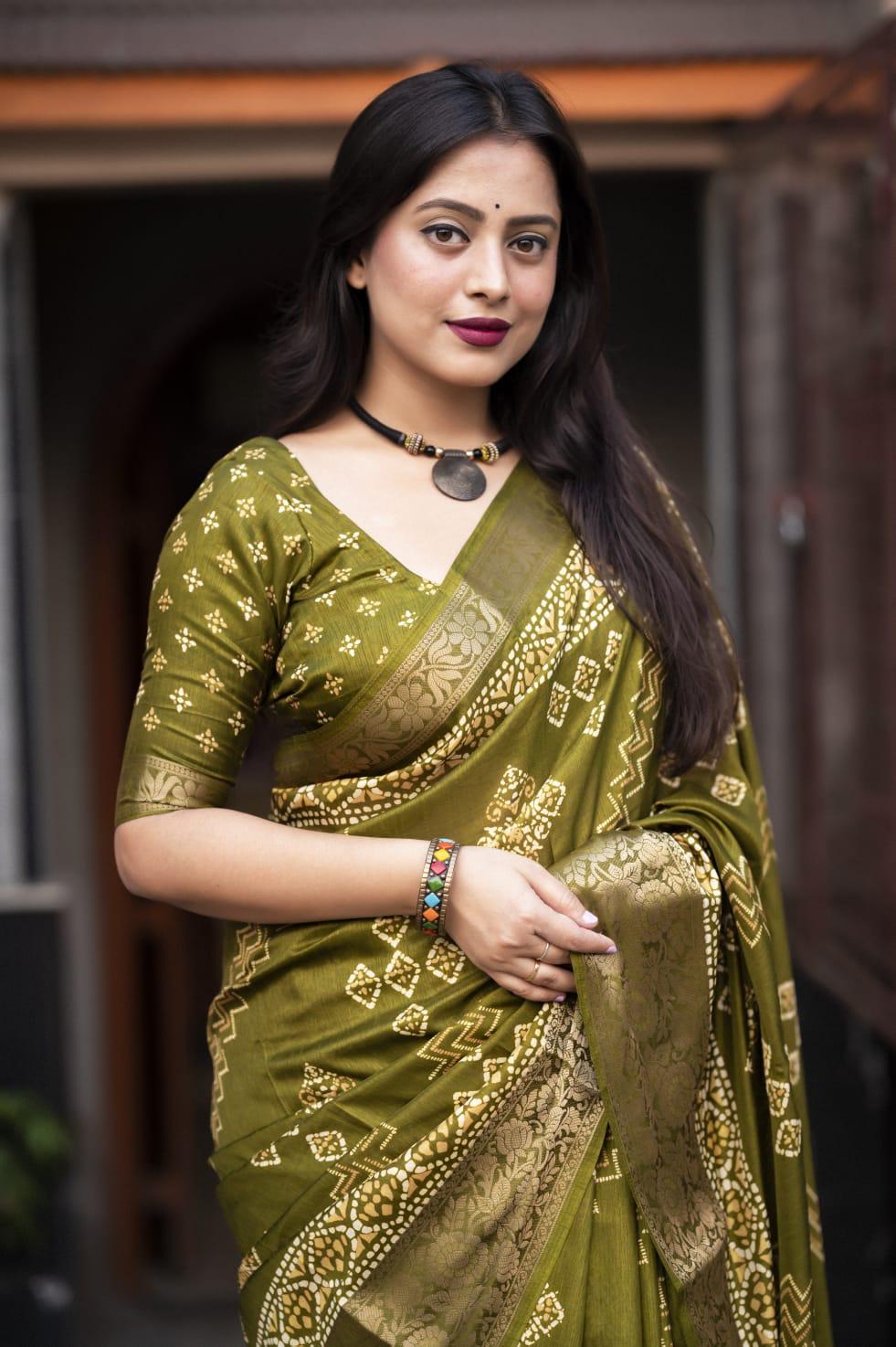 Women's Mehndi Soft Cotton Crape Saree With Blouse - A2M