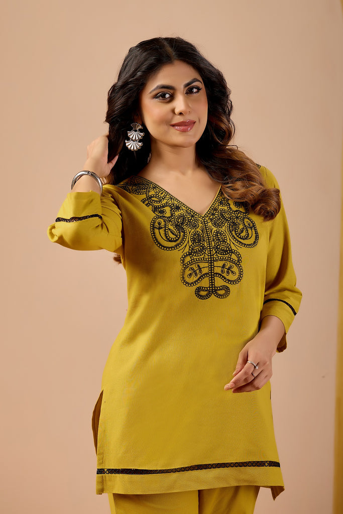 Color_Mustard