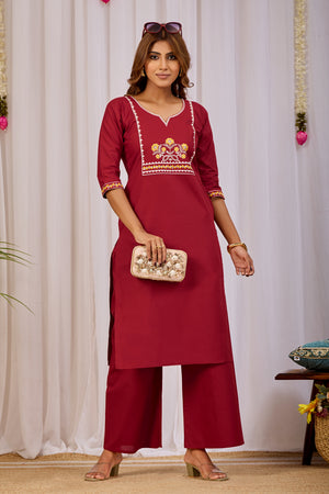 Color_Maroon