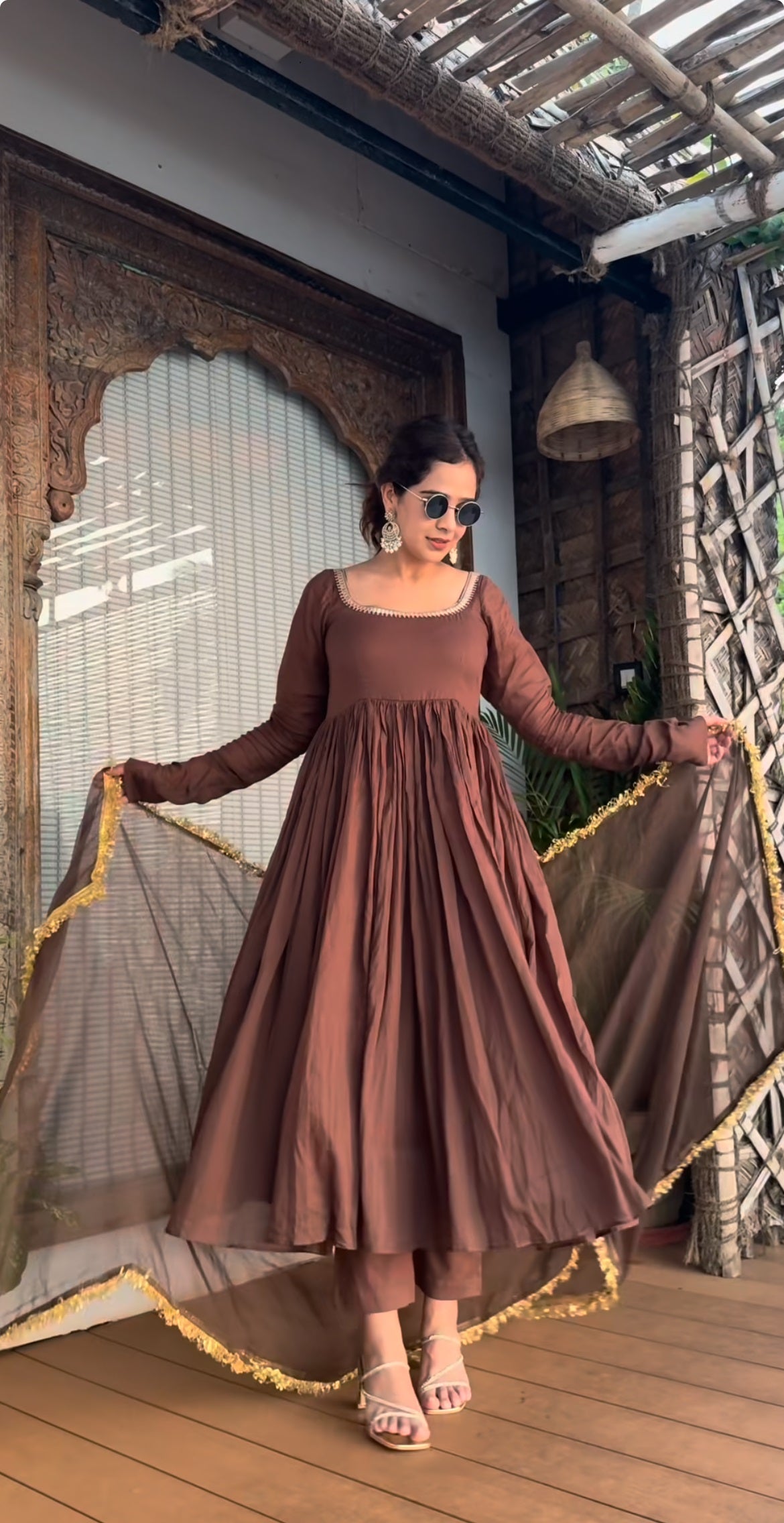 Color_Brown
