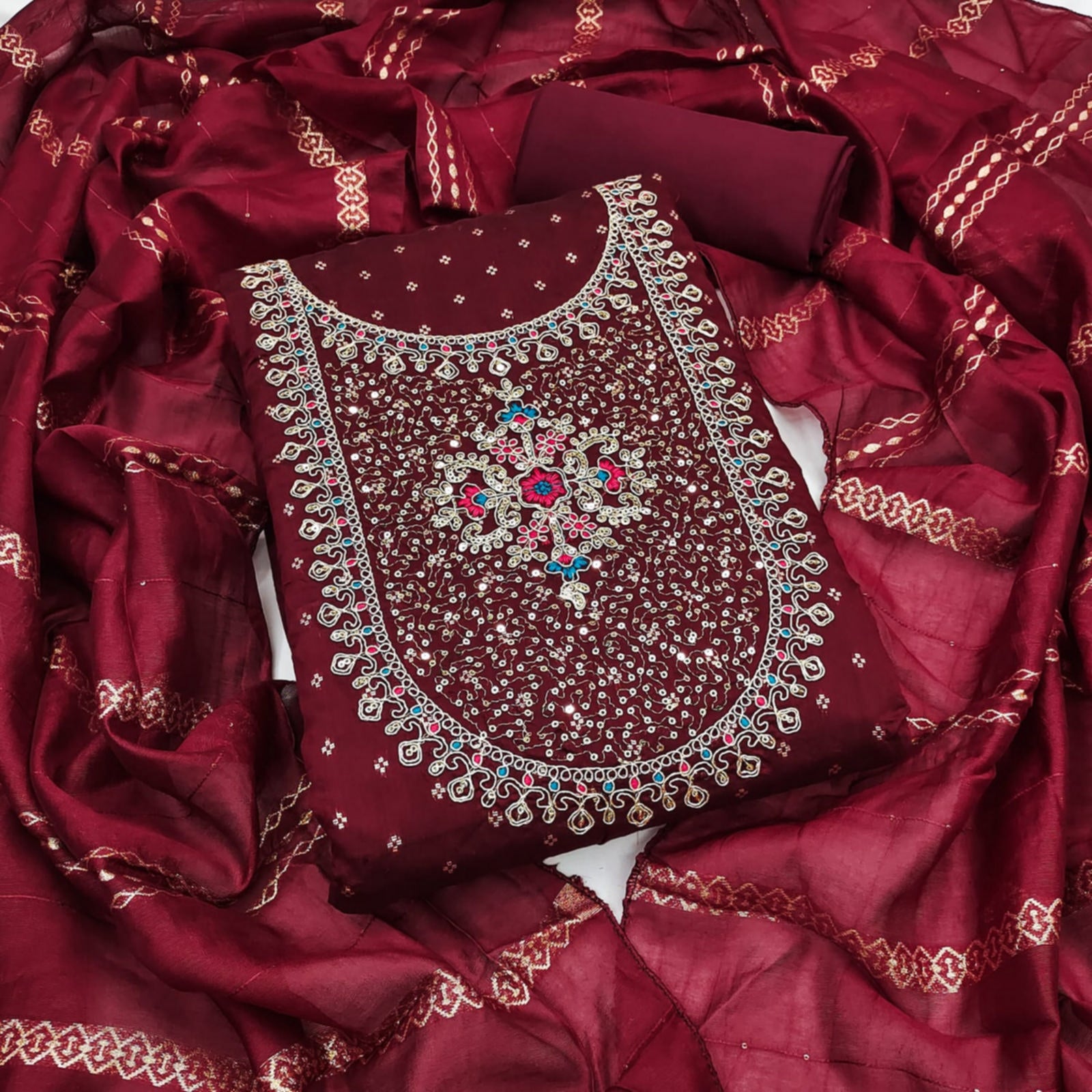 Color_Maroon