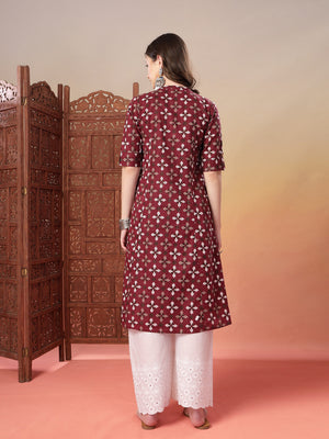 Color_Maroon