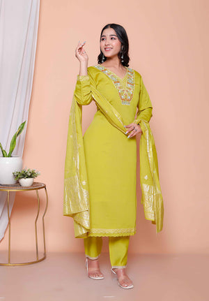 Color_YELLOW