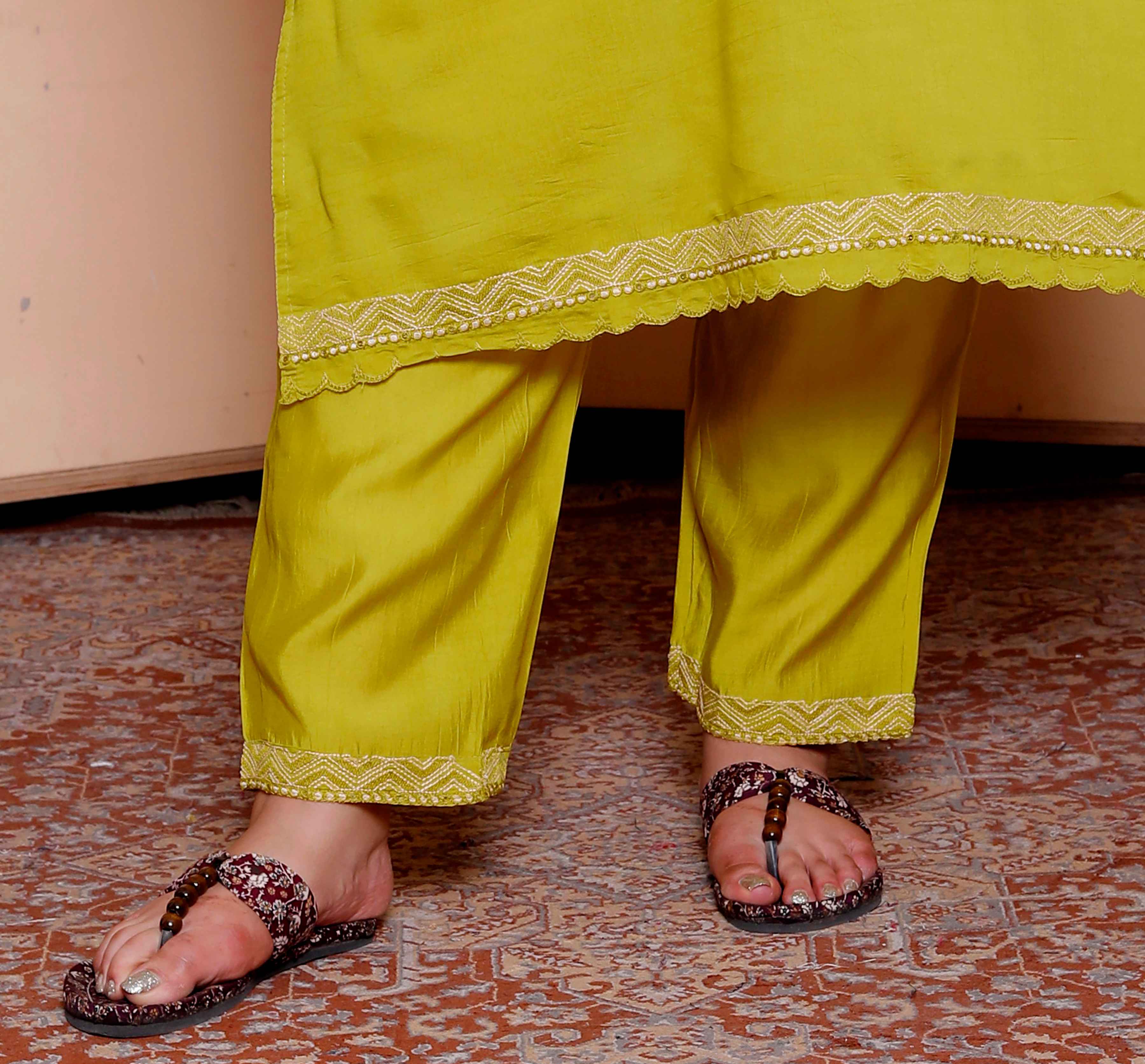 Color_Yellow