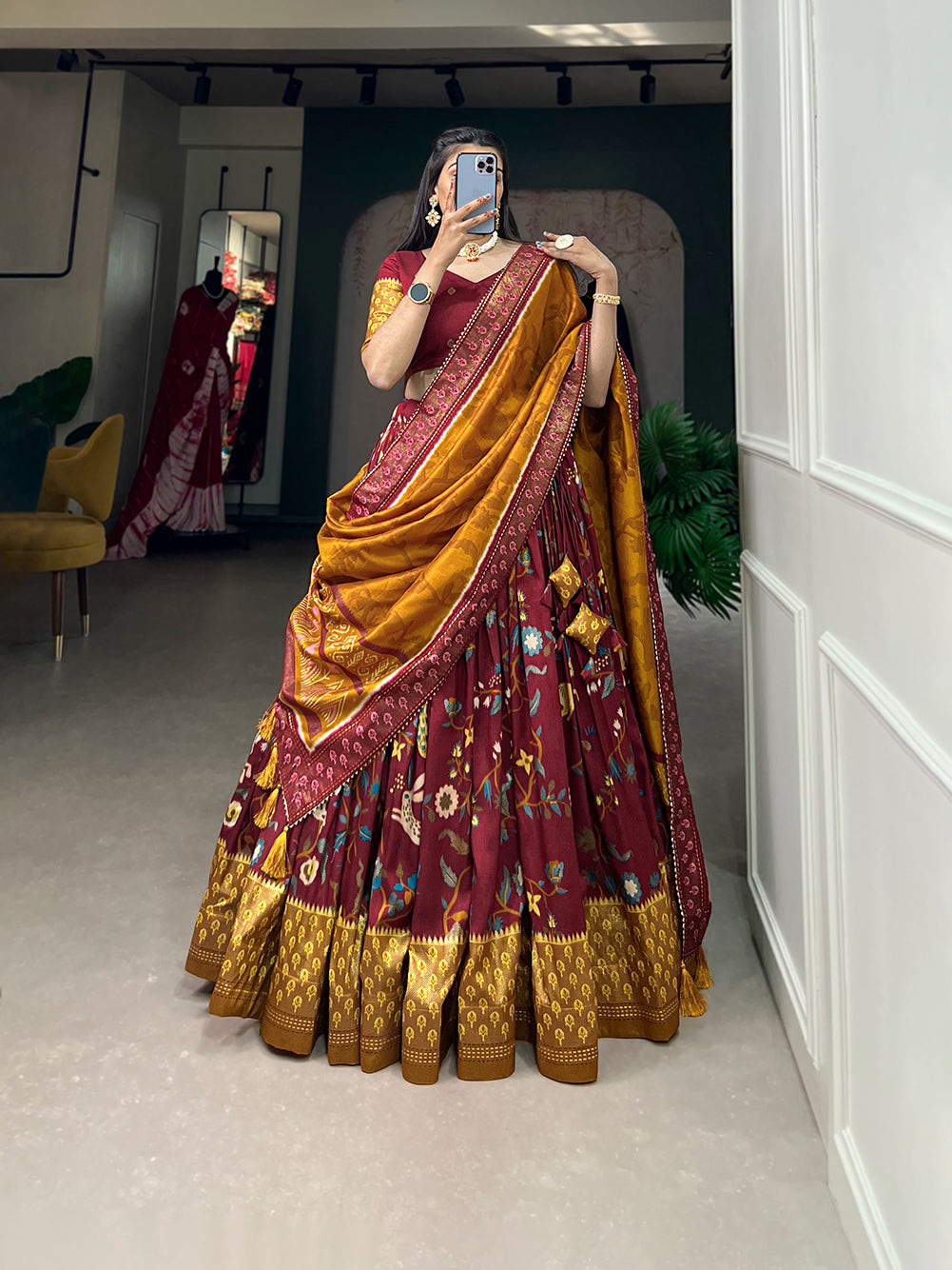 Color_Maroon