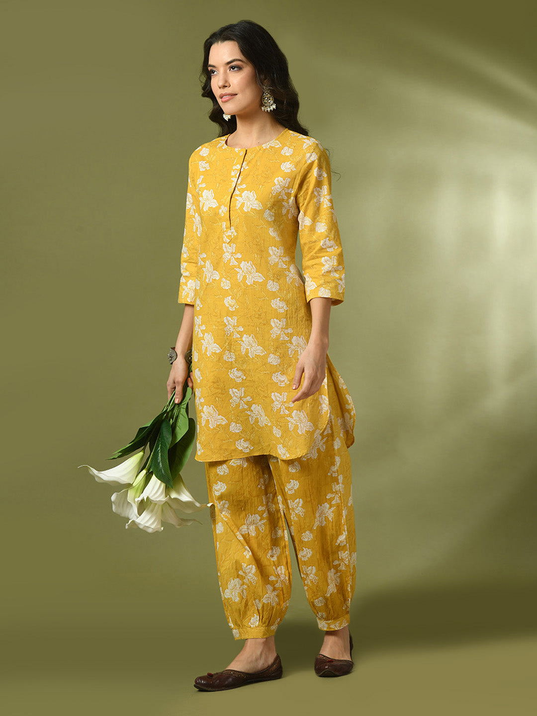 Women's  Yellow Printed Cotton Round Neck Party Tunic With Trousers Co-Ord Set  - Myshka