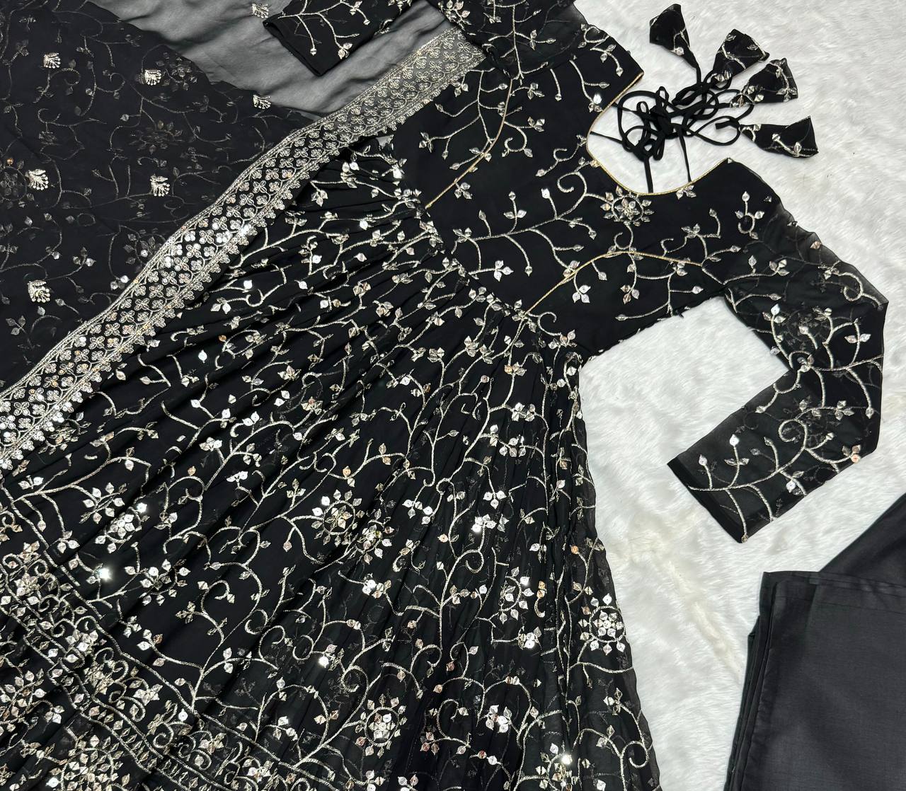 Color_Black