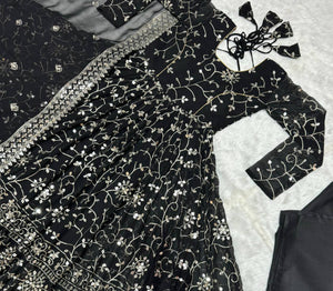 Color_Black