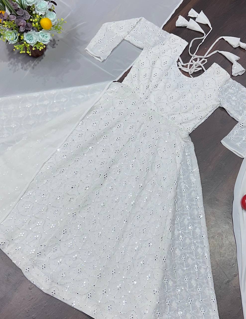 Color_White