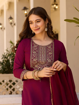 Color_Maroon