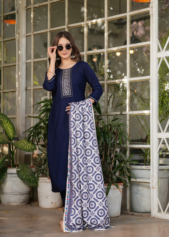 Women's Viscose Rayon Embroidery Straight Kurta With Pant And Dupatta Sets