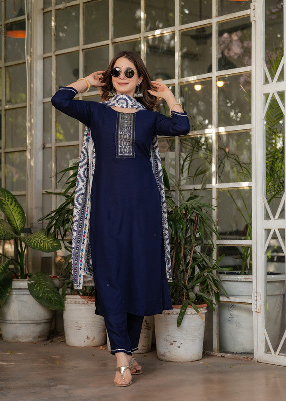 Women's Viscose Rayon Embroidery Straight Kurta With Pant And Dupatta Sets