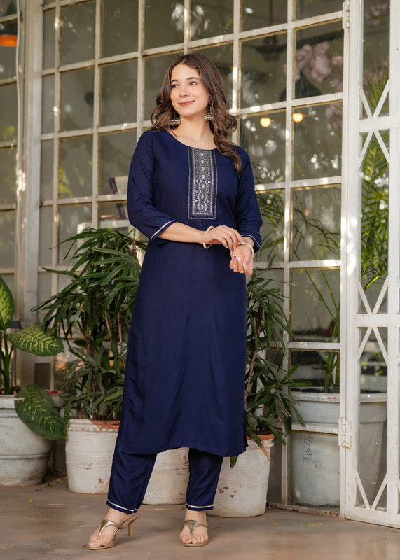 Women's Viscose Rayon Embroidery Straight Kurta With Pant And Dupatta Sets