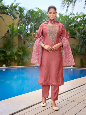 Color_Pink