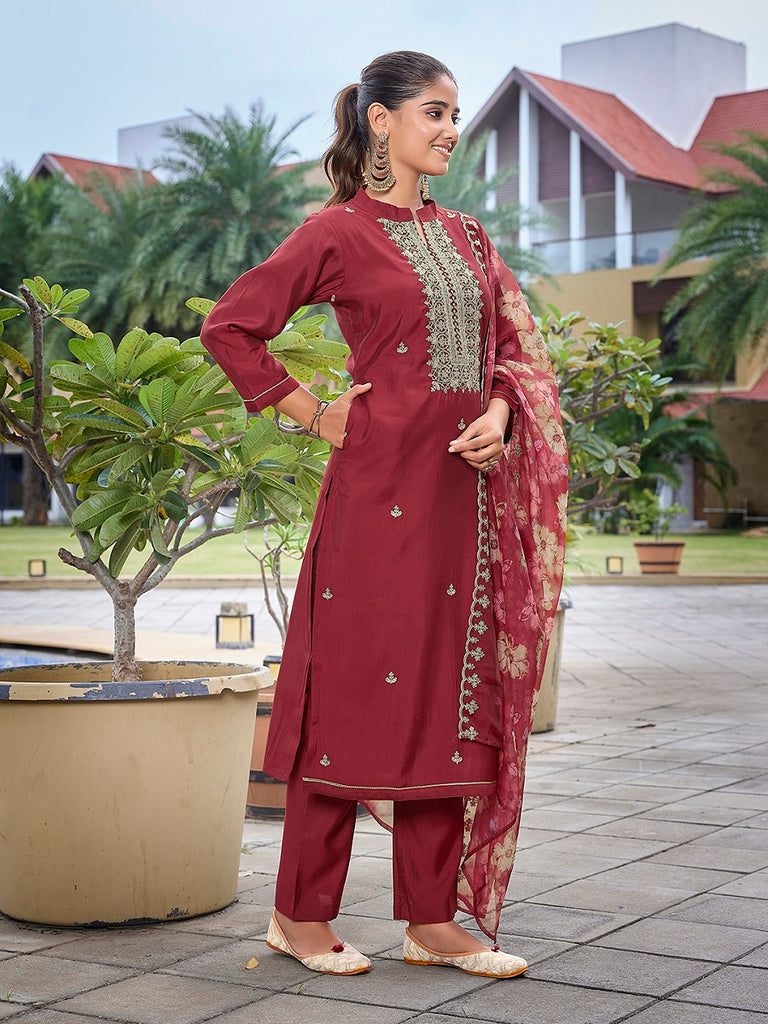 Color_Maroon