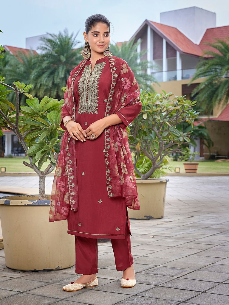 Color_Maroon