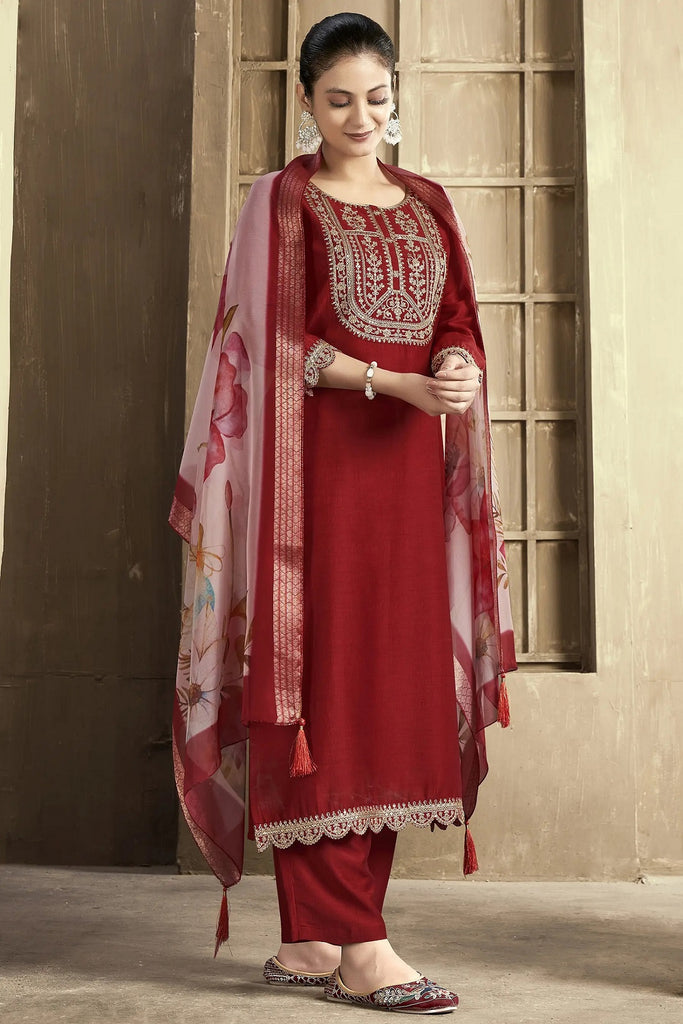 Color_Maroon