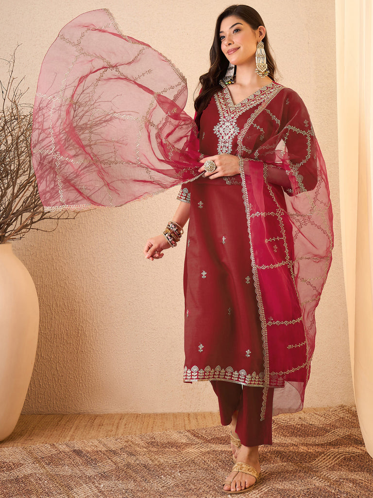 Color_Maroon