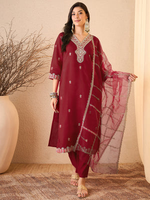Color_Maroon