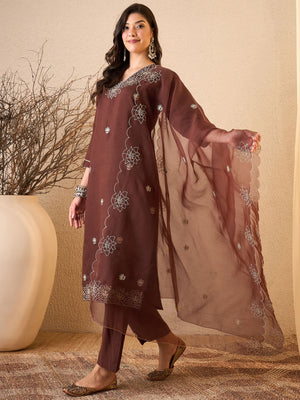 Color_Brown