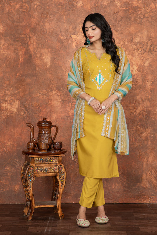 Women's Yellow Roman Silk Straight Kurta With Pant And Dupatta Sets