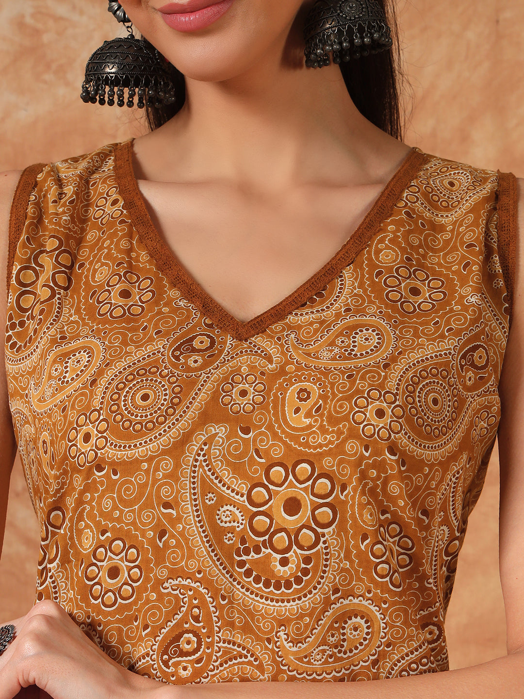 Color_Brown