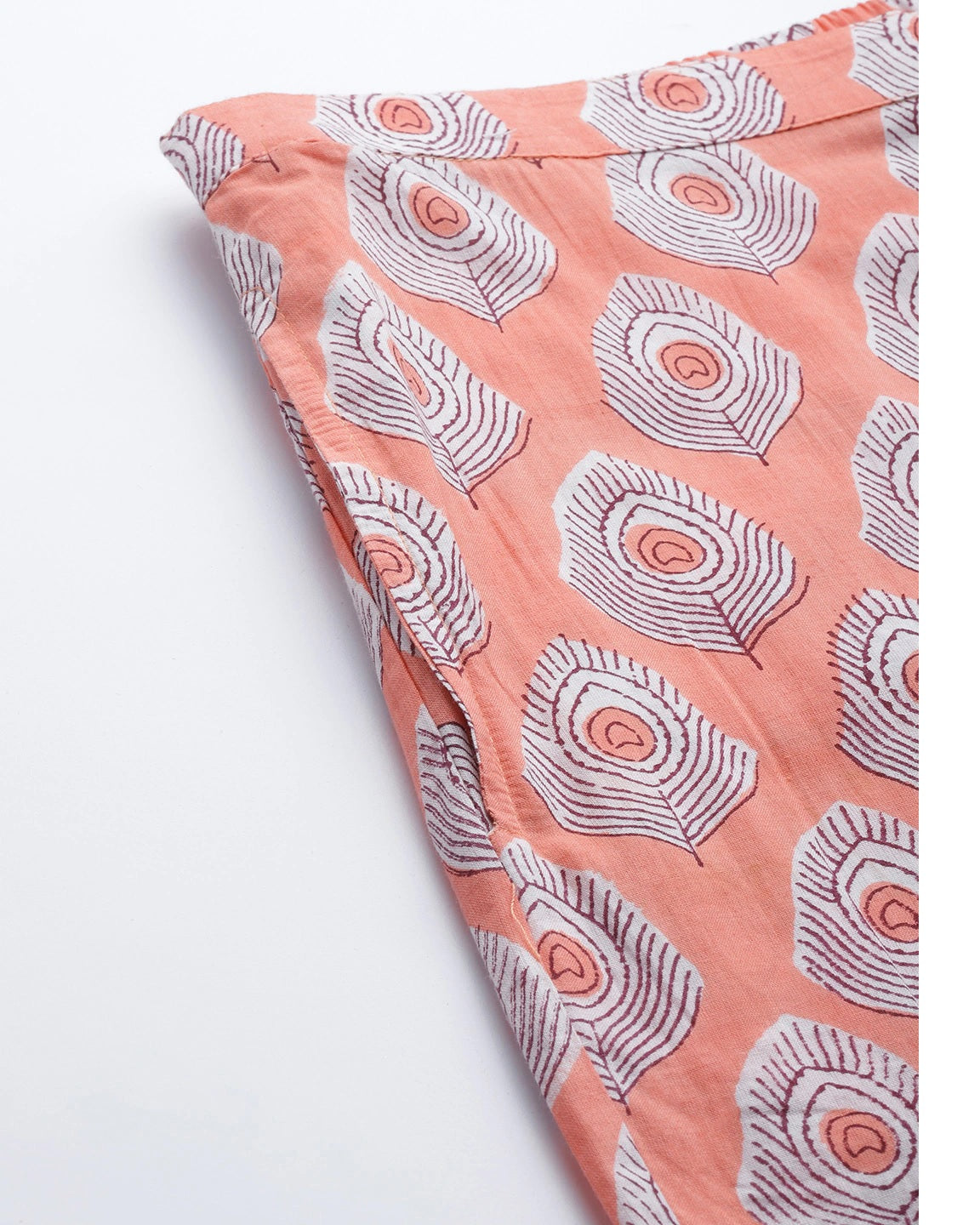 Women's Peach-Coloured Printed Cotton Night suit