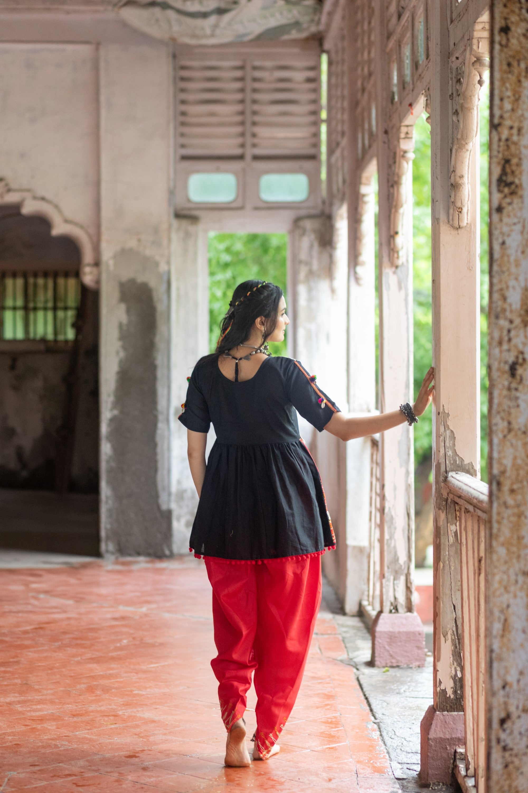 Women's Black Embroidered Navratri Kedia With Red Tulip Pant - Mesmora Fashion