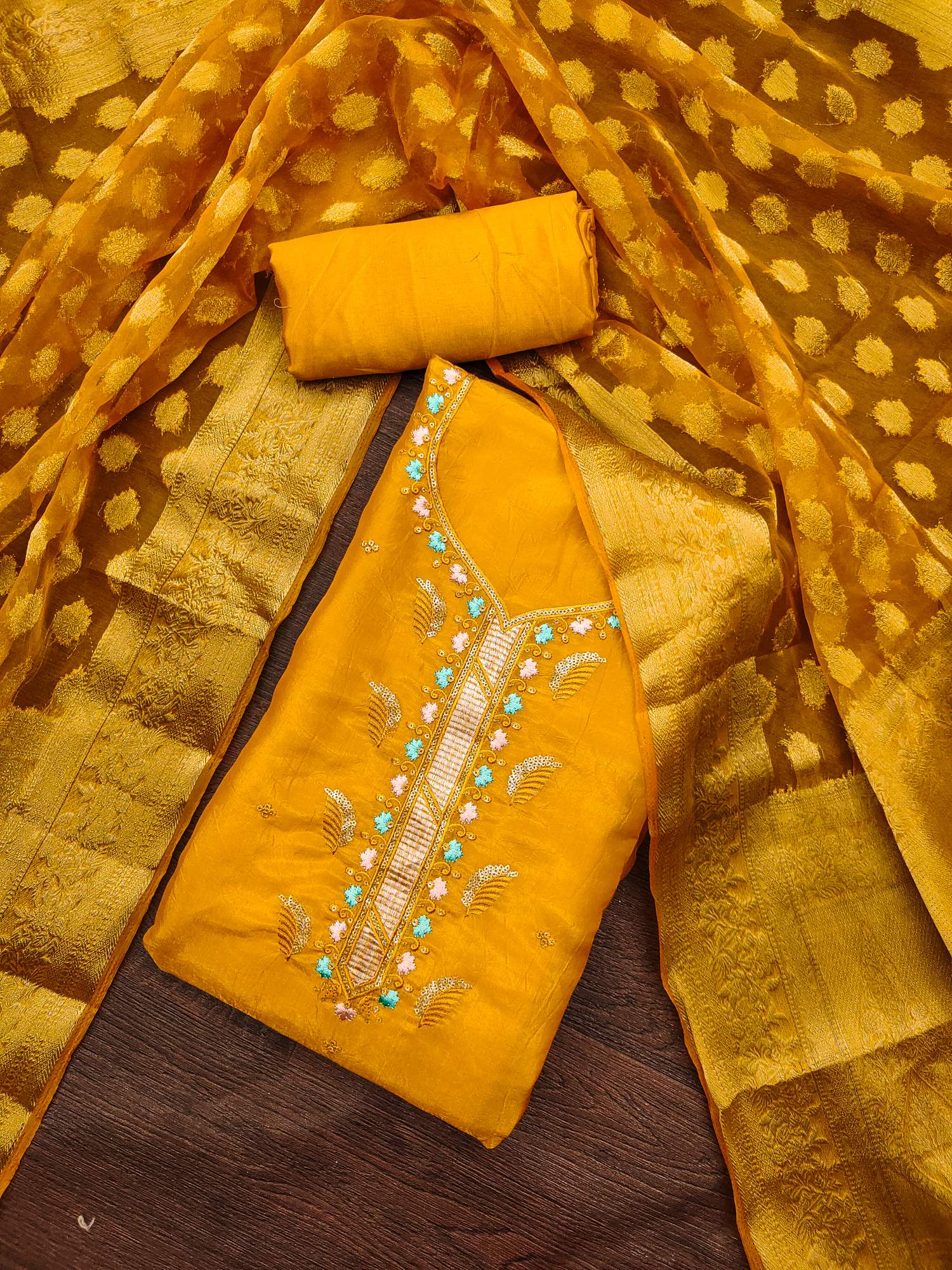 Color_Yellow
