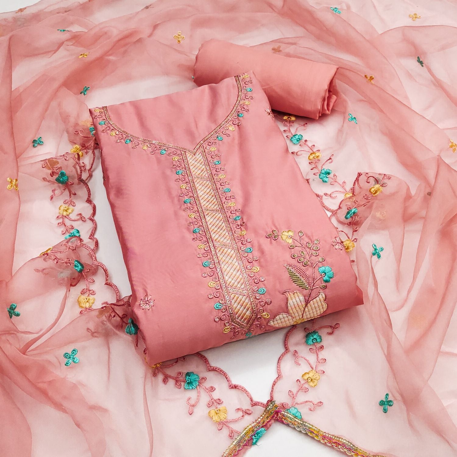 Color_Pink