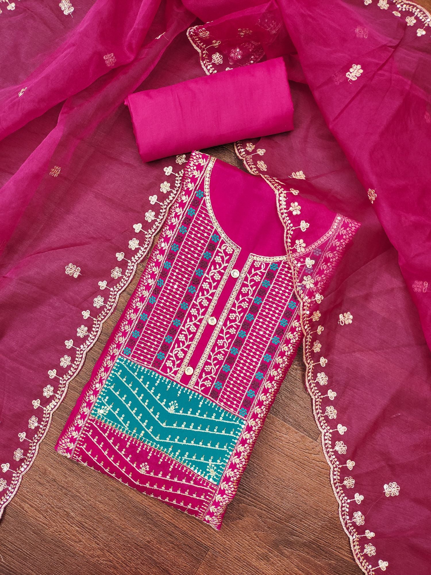 Color_Pink