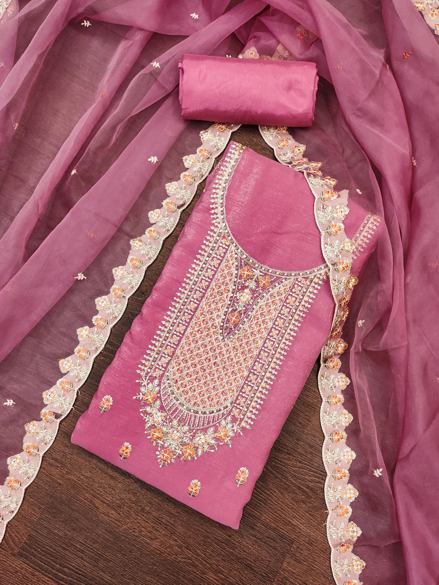 Color_Pink