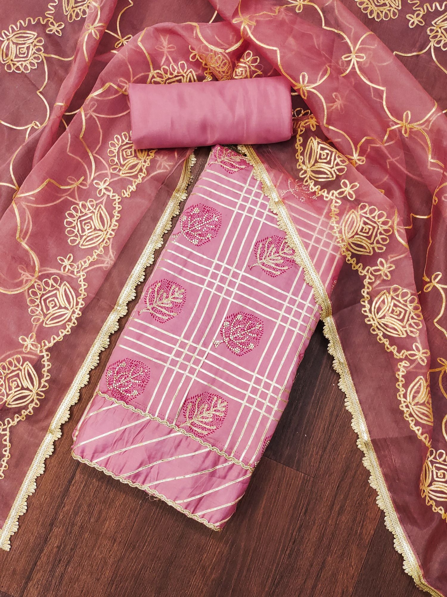Color_Pink