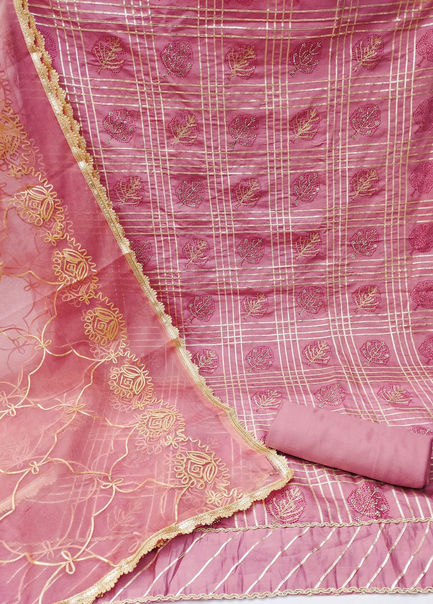 Color_Pink