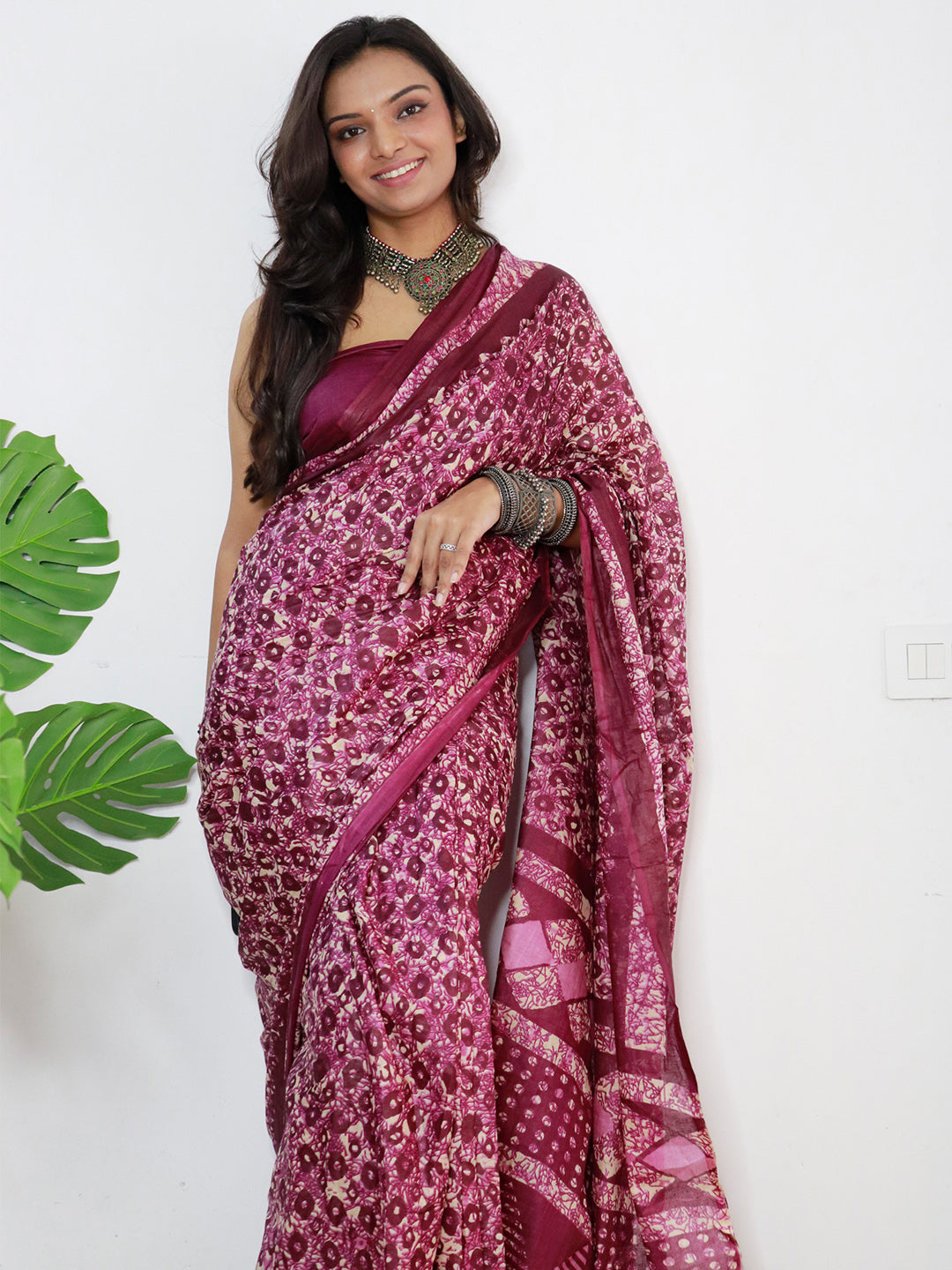 Women's Cotton Magenta Printed Designer Saree With Blouse Piece - Saree Mall