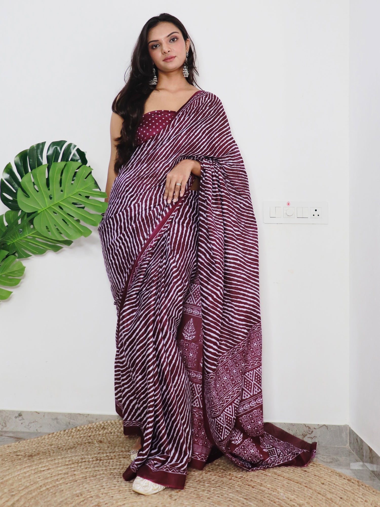Women's Cotton Magenta Printed Designer Saree With Blouse Piece - Saree Mall