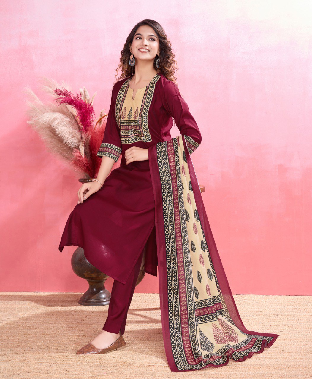 Color_maroon