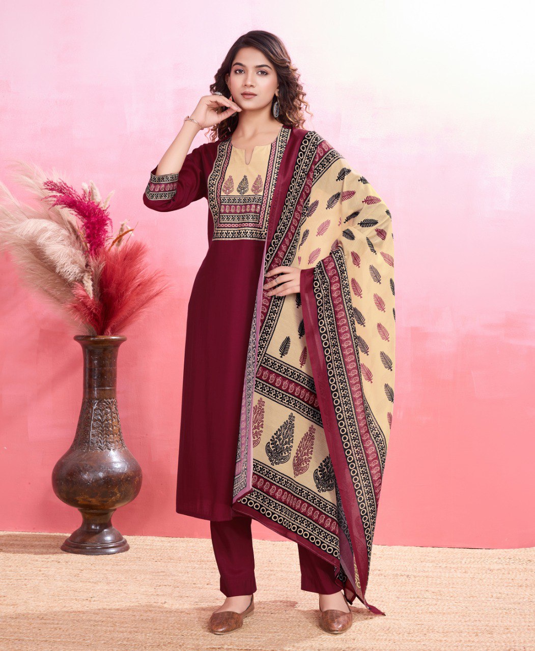 Color_maroon