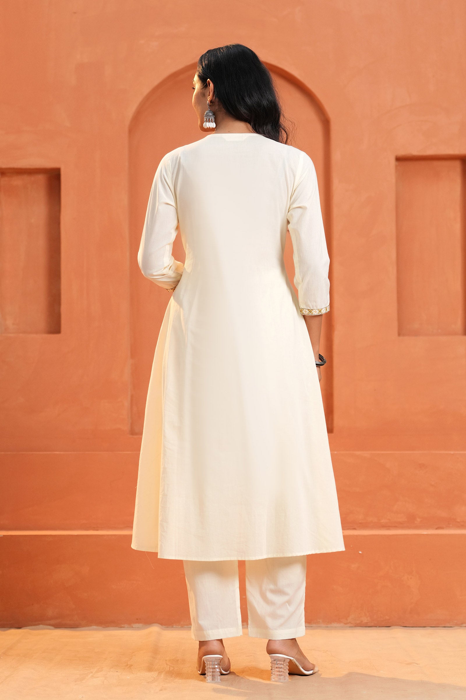 Color_White