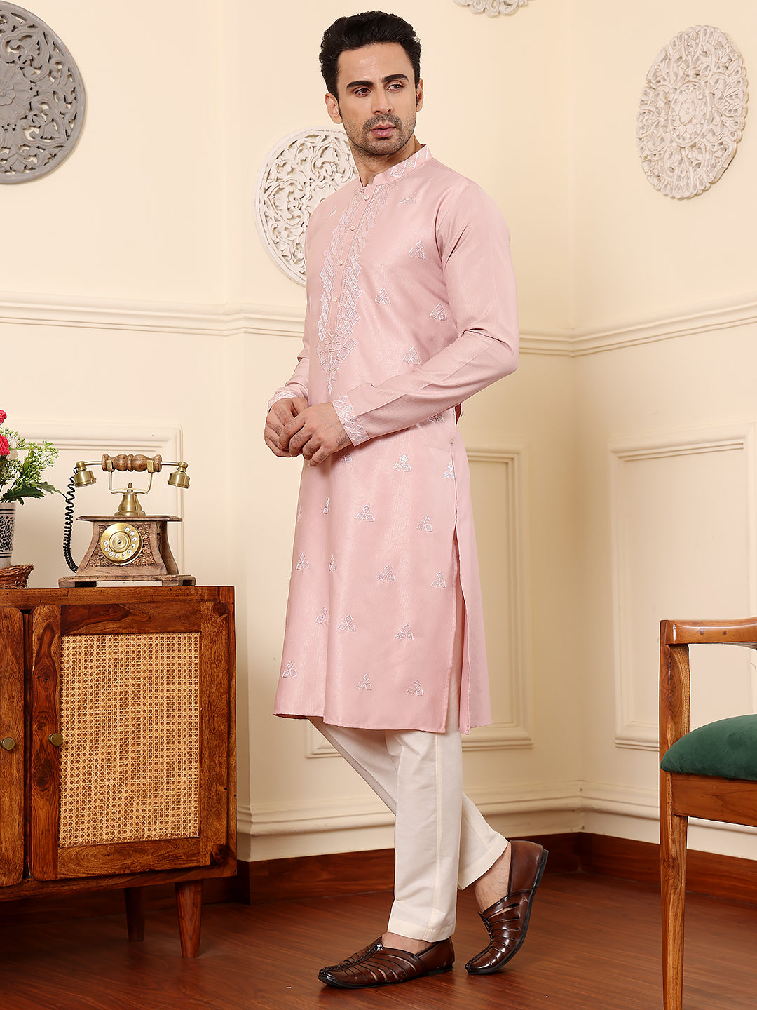 Color_Pink