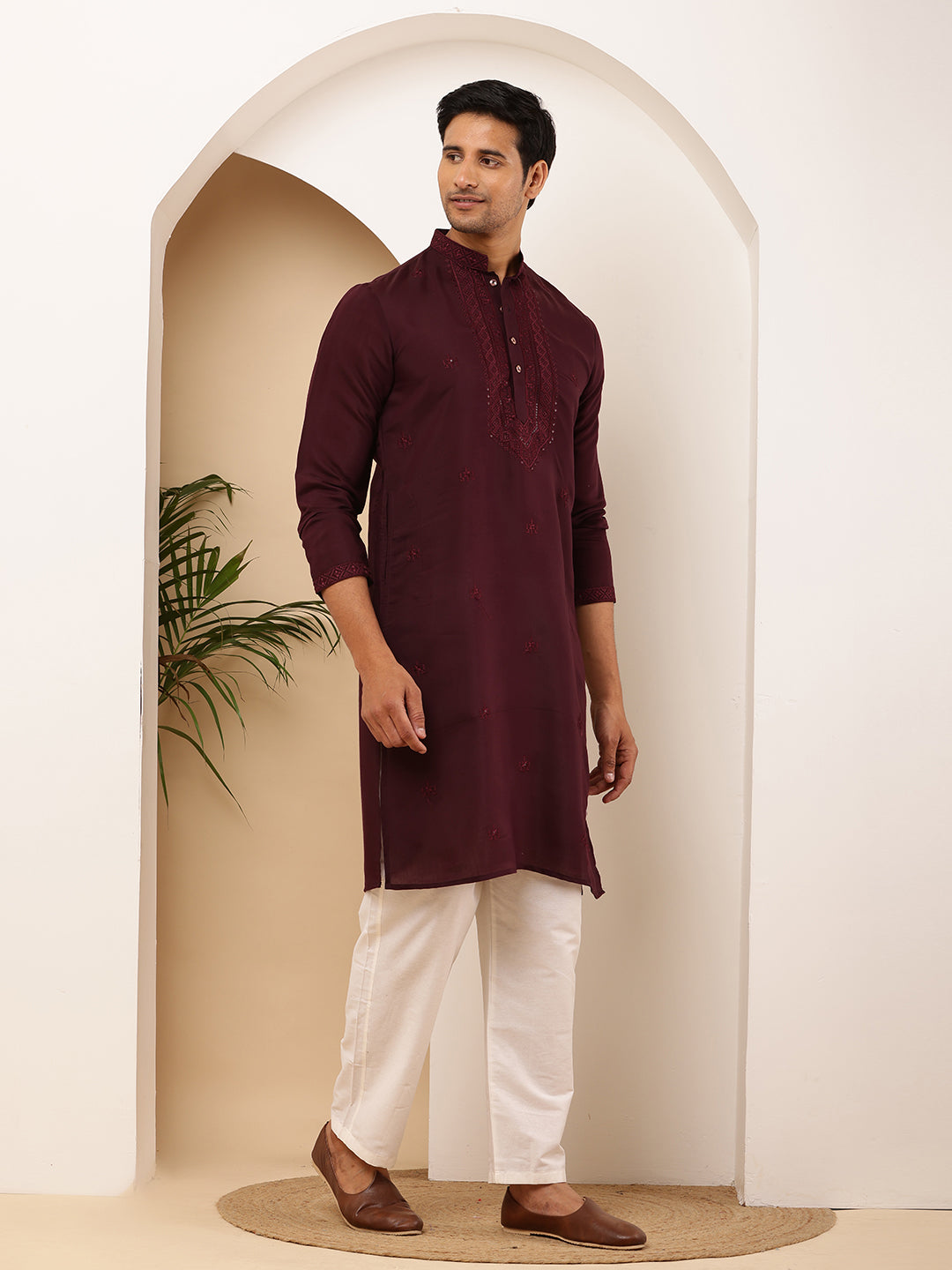Color_Maroon