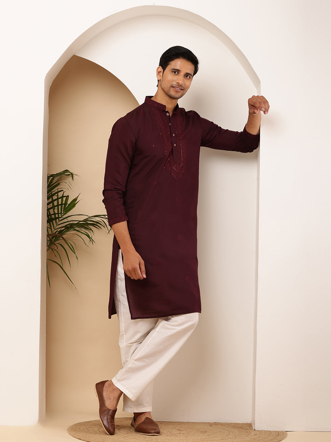 Color_Maroon