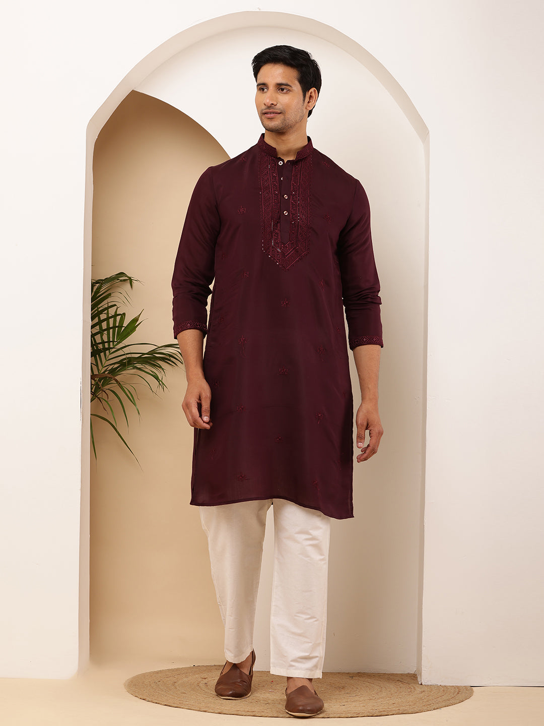 Color_Maroon