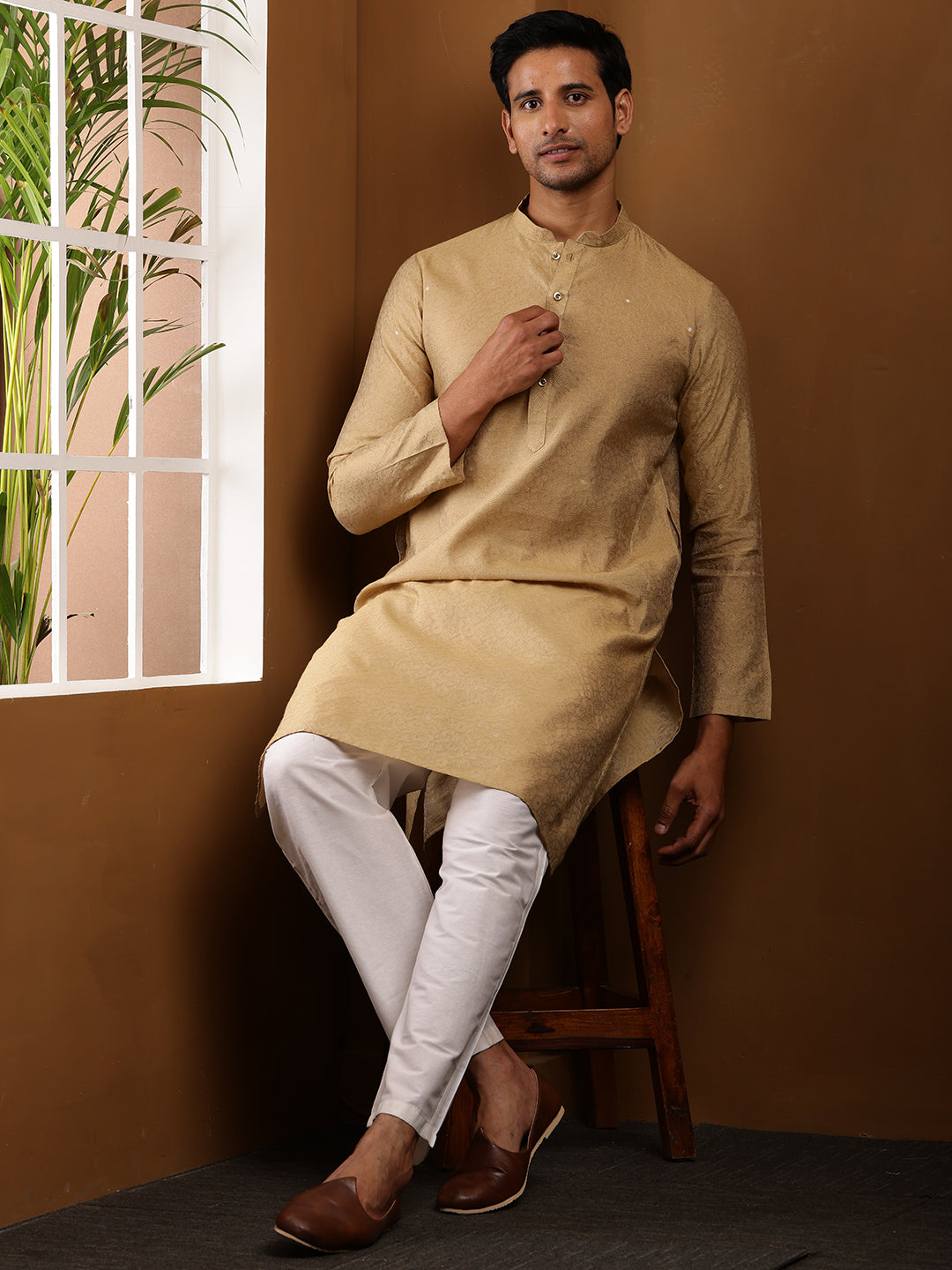 Color_Beige