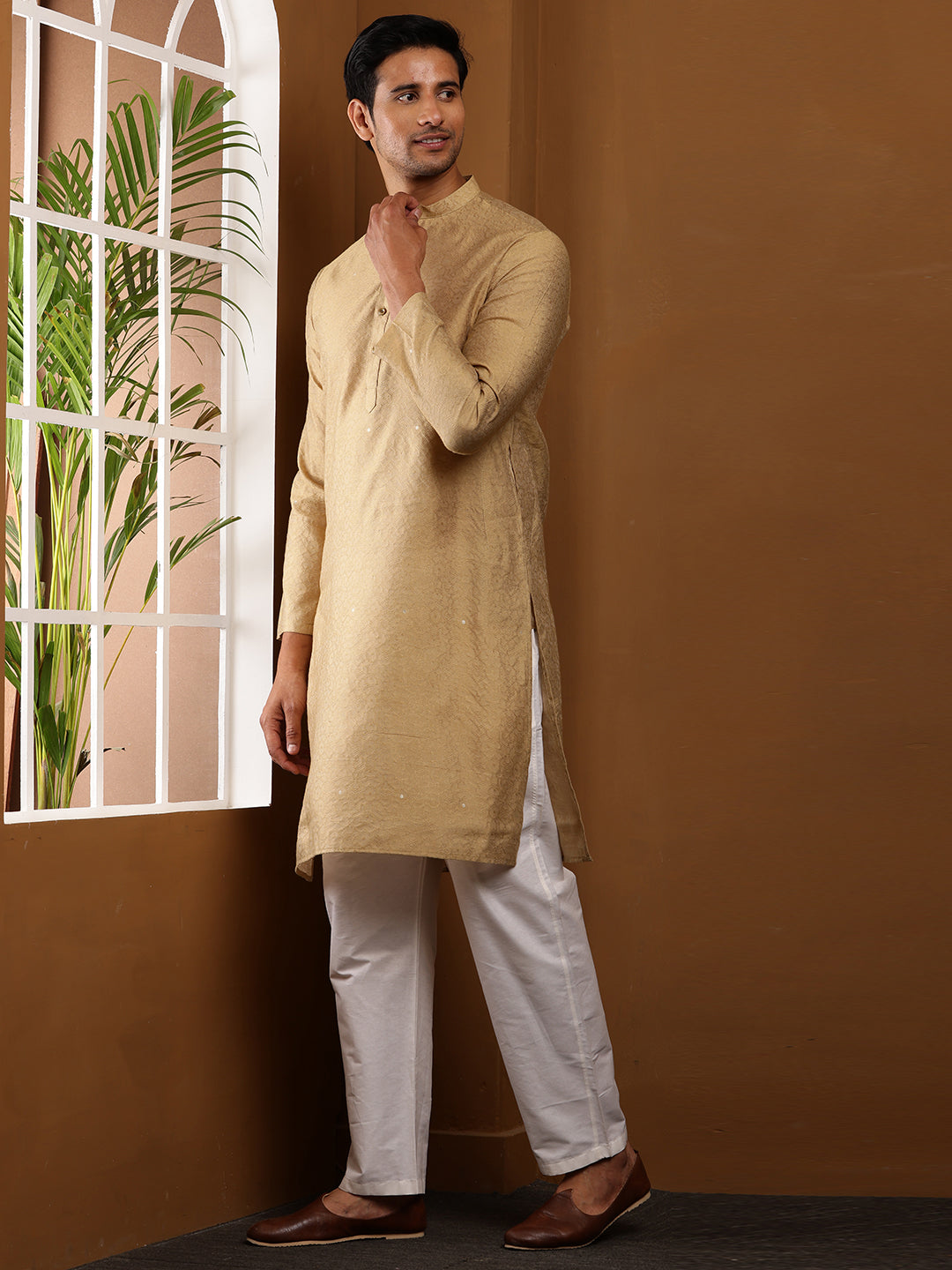 Color_Beige